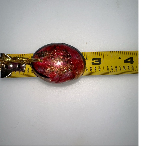 Abstract Oval Pendant & Chain - Picture 6 of 8